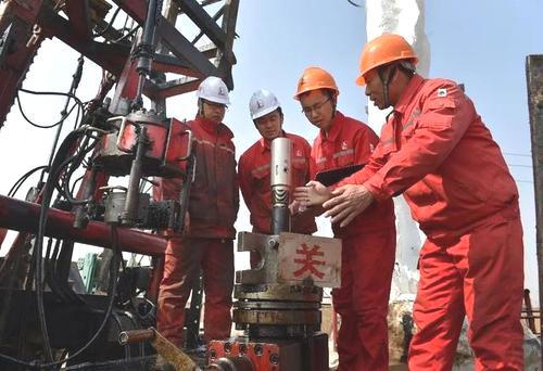 產(chǎn)量超2000萬噸,中國或成下一個沙特 世界發(fā)愁的 稠油 是啥